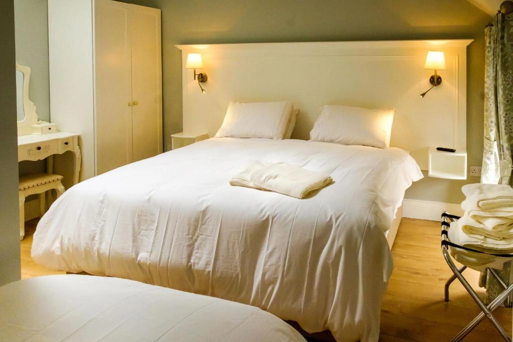 Family Room with Private Bathroom at Jacob's Well Hotel